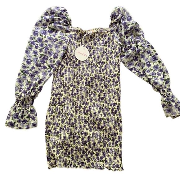 ✨VICI Virginia Floral Smocked Ruched Dress✨ - Picture 3 of 6